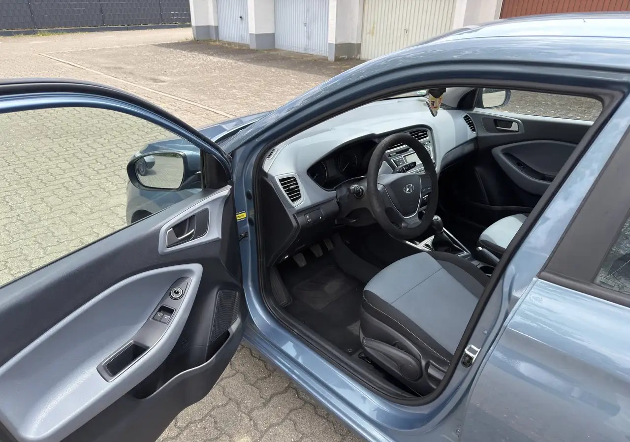 Hyundai i20 Active 1.2 Benzină | 84 CP | 2018 | Motor înlocuit cu dovadă | Fără accidente - Imagine 13