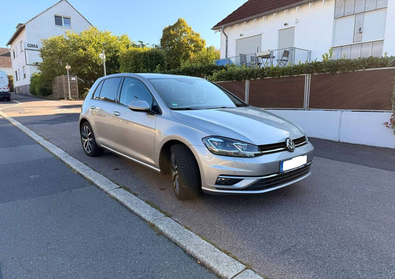 Volkswagen Golf 7.5 Highline 1.5 TSI ACT 150 CP – Active Info Display – Standheizung (Încălzire Auxiliară) – Full LED - Imagine 5