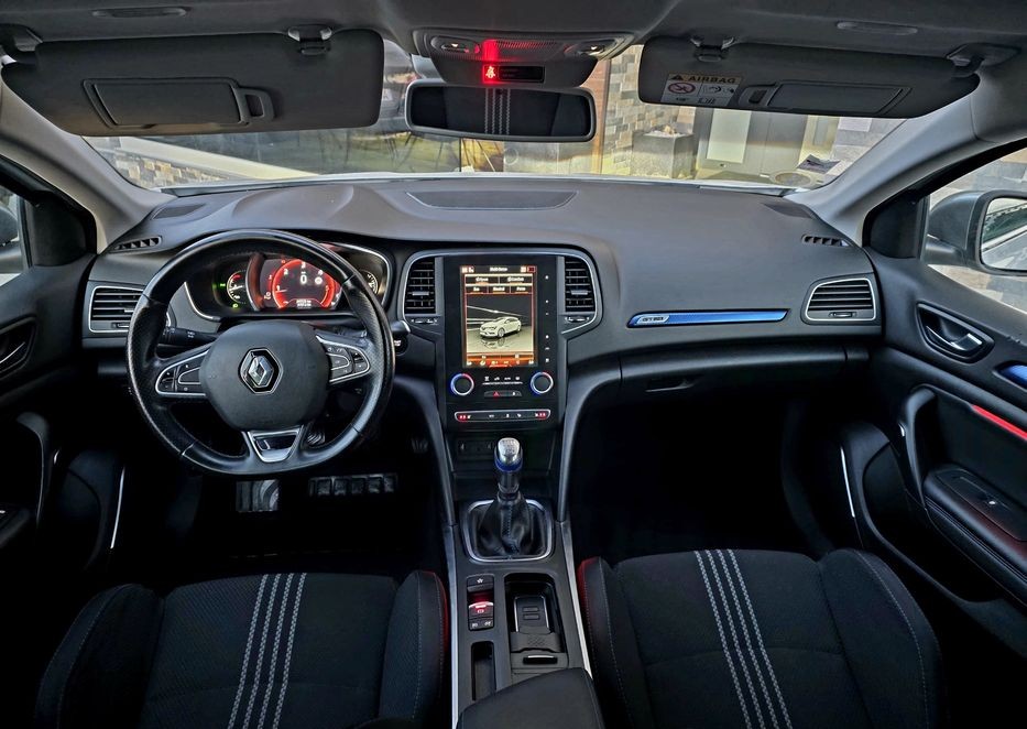 Renault Megane IV 1.5 dCi | Pachet GT Line Interior-Exterior | Full LED PURE VISION | Distronic & Lane/Side Assist - Imagine 5