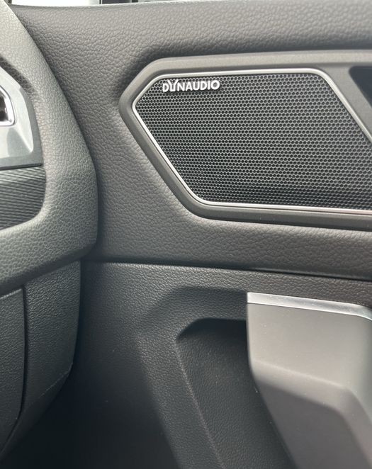 Volkswagen Tiguan 2020 | 2.0 BiTDI 240 CP | 4Motion | DSG | 180.000 km | Panoramic | Cameră 360 | Masaj | Posibilitate Rate pentru Firme - Imagine 8