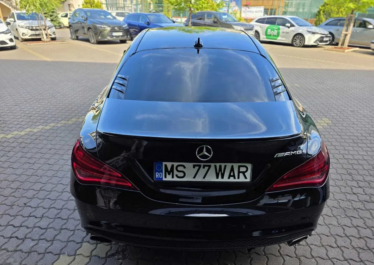 Mercedes-Benz CLA 200 AMG - Imagine 8