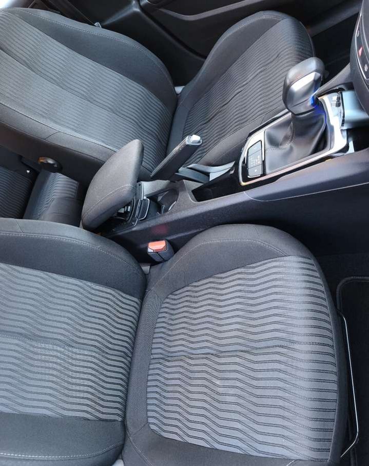 Peugeot 308 SW 1.2 PureTech 130 CP Allure – An 2016 – Cutie Automată – 119.000 km – TÜV Nou (Köln) - Imagine 18
