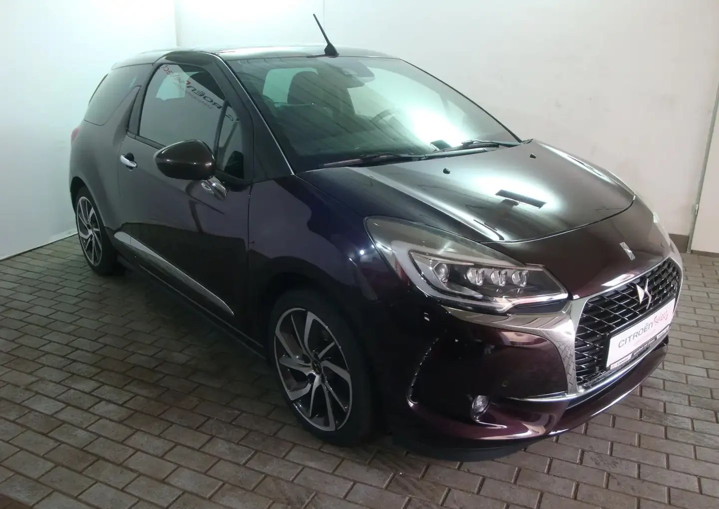 Citroën DS3 Sport Chic Cabrio - Imagine 3