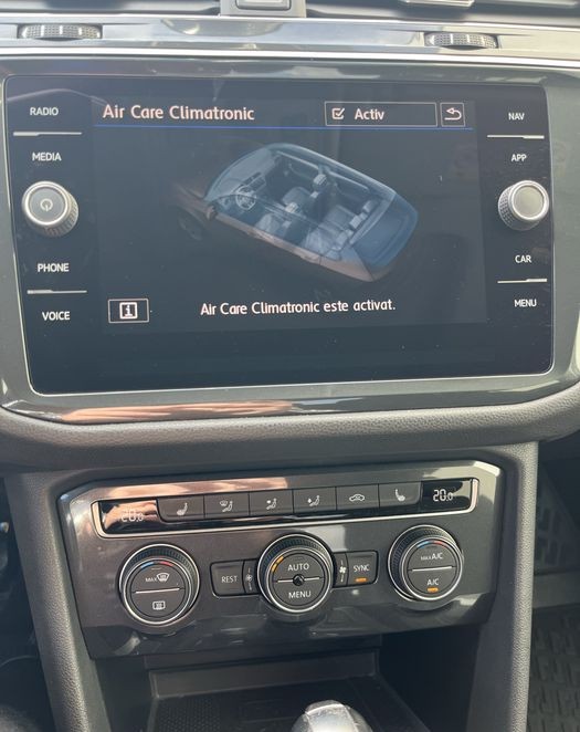 Volkswagen Tiguan 2020 | 2.0 BiTDI 240 CP | 4Motion | DSG | 180.000 km | Panoramic | Cameră 360 | Masaj | Posibilitate Rate pentru Firme - Imagine 10