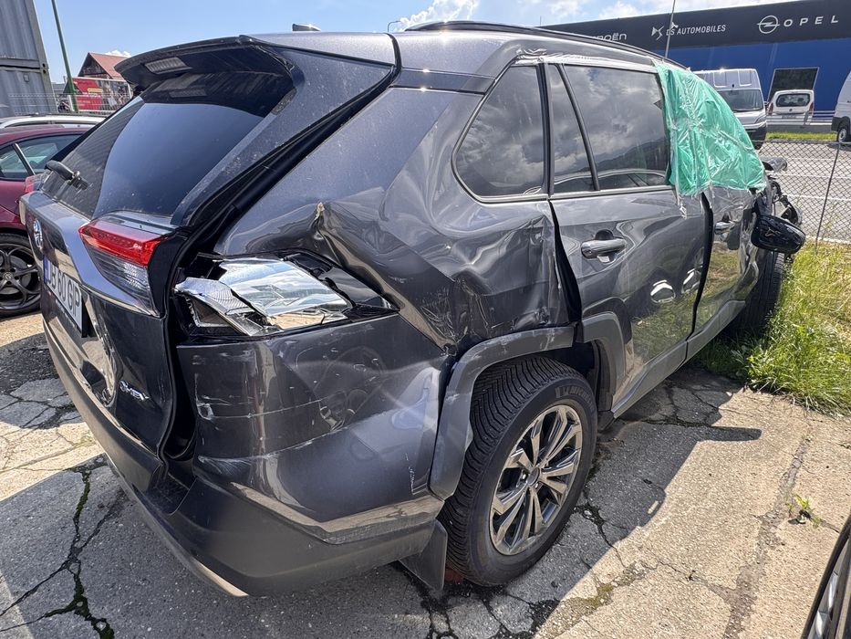 Toyota RAV4 2.5 Hybrid Exclusive 4x4 2025 — avariat - Imagine 4