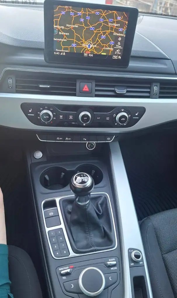 Audi A4 1.4 TFSI 150 CP | TÜV Nou 09/2028 | Revizie făcută | Anvelope noi + Jante 17" incluse | 105.000 km - Imagine 8