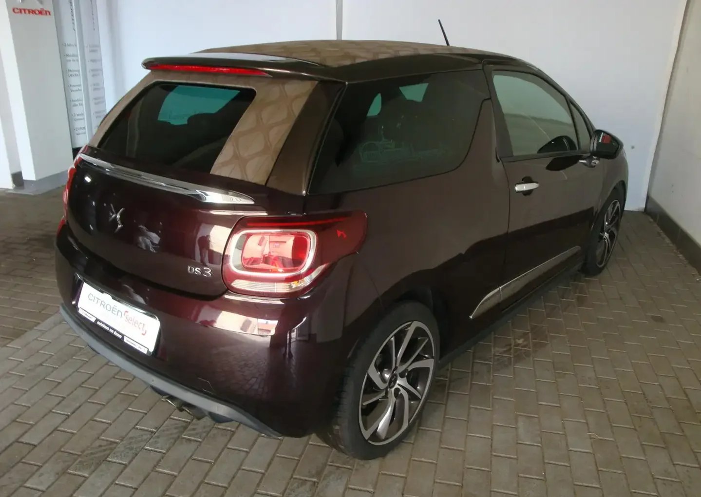 Citroën DS3 Sport Chic Cabrio - Imagine 6