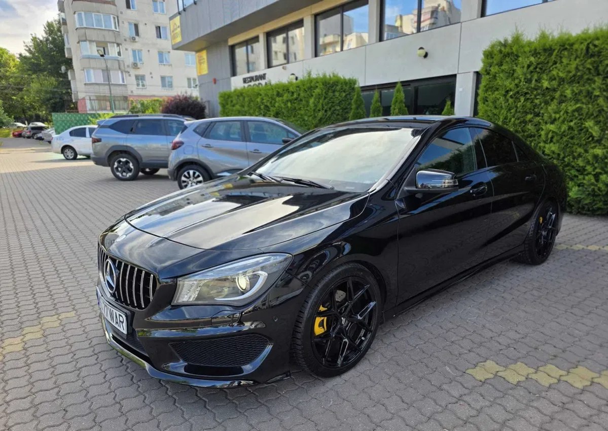 Mercedes-Benz CLA 200 AMG