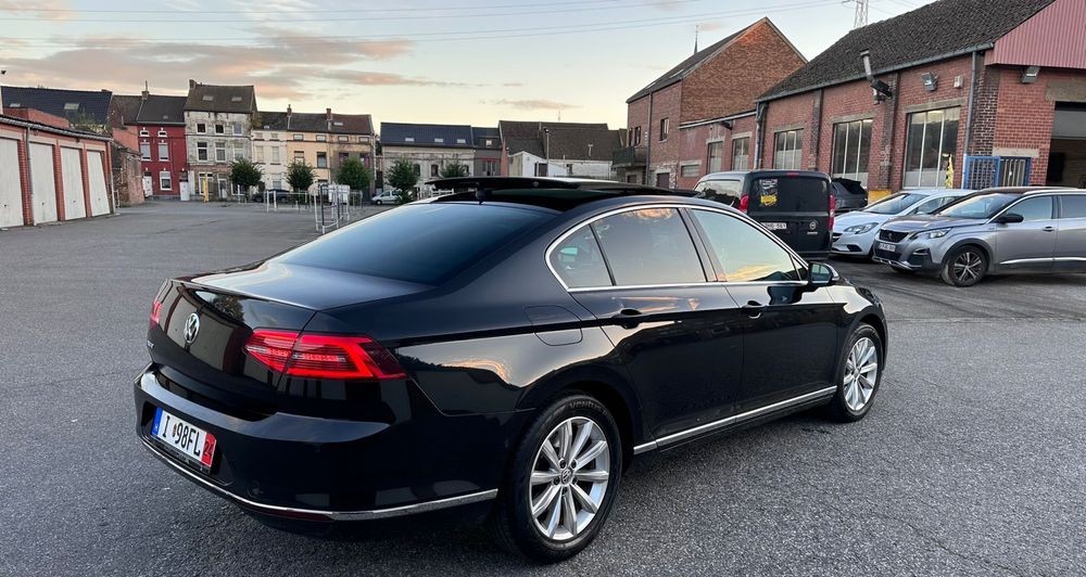 Volkswagen Passat B8 2018 | 2.0 TDI 150 CP | DSG | Încălzire Volan | Panoramic | Cameră | LED - Imagine 3
