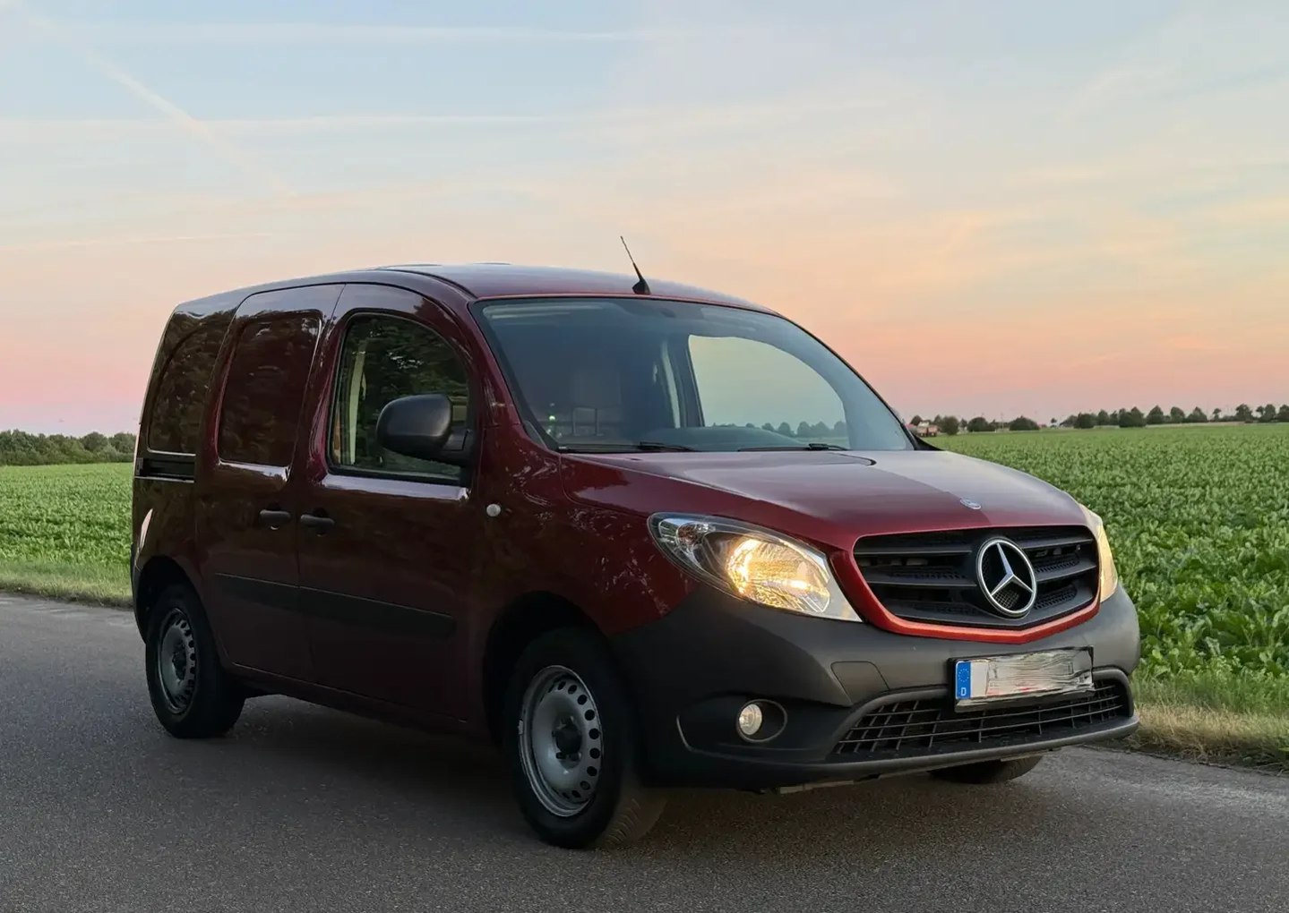 Mercedes-Benz Citan 111 CDI BlueEFFICIENCY - Imagine 13