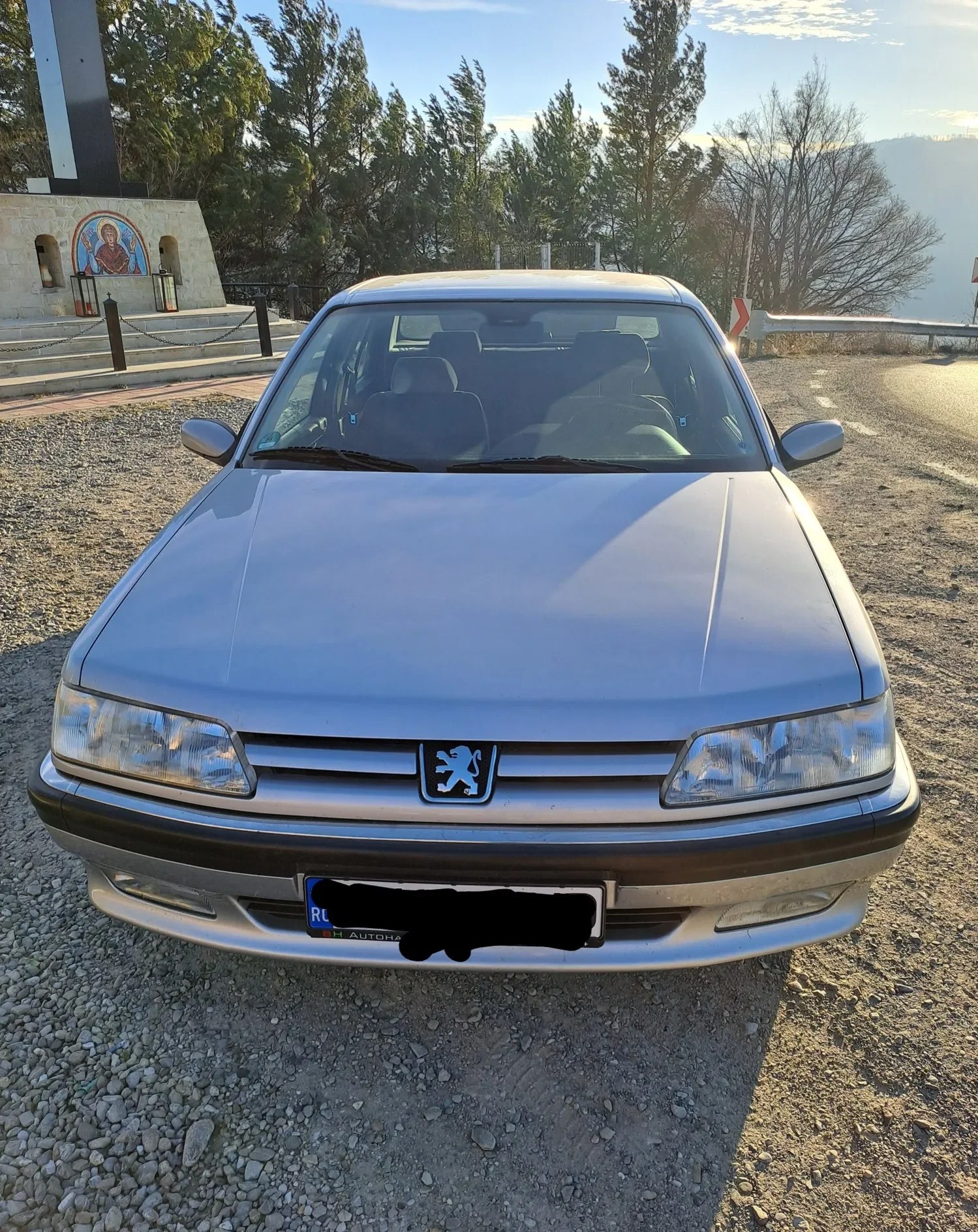 Peugeot 605 2.0 16V Pininfarina Retro - Imagine 2