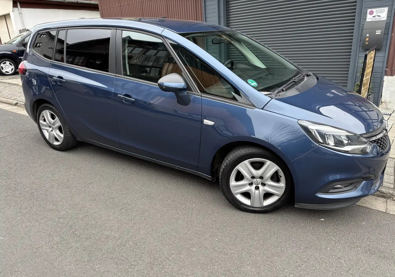 Opel Zafira Tourer 1.4 Turbo Edition | 140 CP | 2018 (sau în conformitate) | 5 Locuri | Revizie recentă - Imagine 4