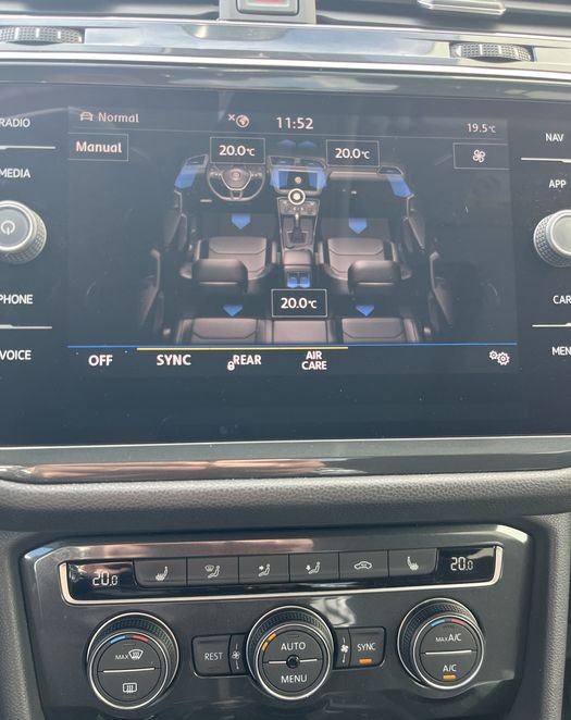 Volkswagen Tiguan 2020 | 2.0 BiTDI 240 CP | 4Motion | DSG | 180.000 km | Panoramic | Cameră 360 | Masaj | Posibilitate Rate pentru Firme - Imagine 11