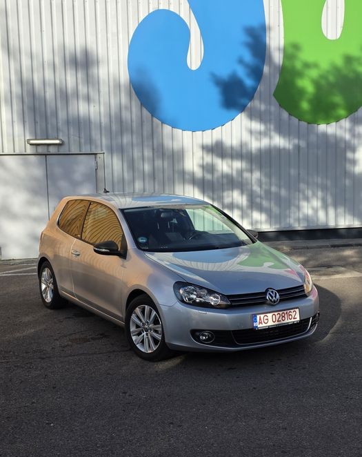 Volkswagen Golf 6 Coupe | 10/2011 | Import Germania | Numere Roșii Valabile | Navigație & Încălzire în Scaune | Stare Impecabilă