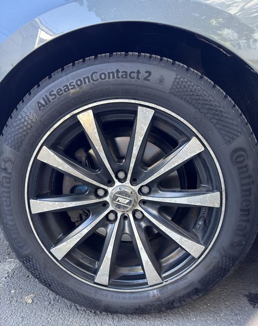 Volkswagen Jetta 2013 | 1.6 TDI 105 CP | Cutie Manuală | Investiții majore recent + Anvelope noi | 3.100 € (Defect: Low Pressure Oil) - Imagine 5