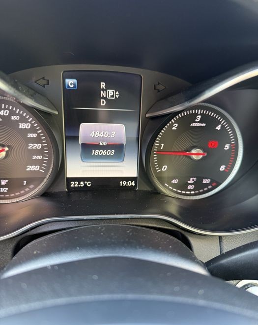 Mercedes-Benz C220d W205 170 CP | 2018 (Personal) | 185.000 km | Faruri ILS Matrix | Întreținere Impecabilă | Istoric Verificabil - Imagine 6
