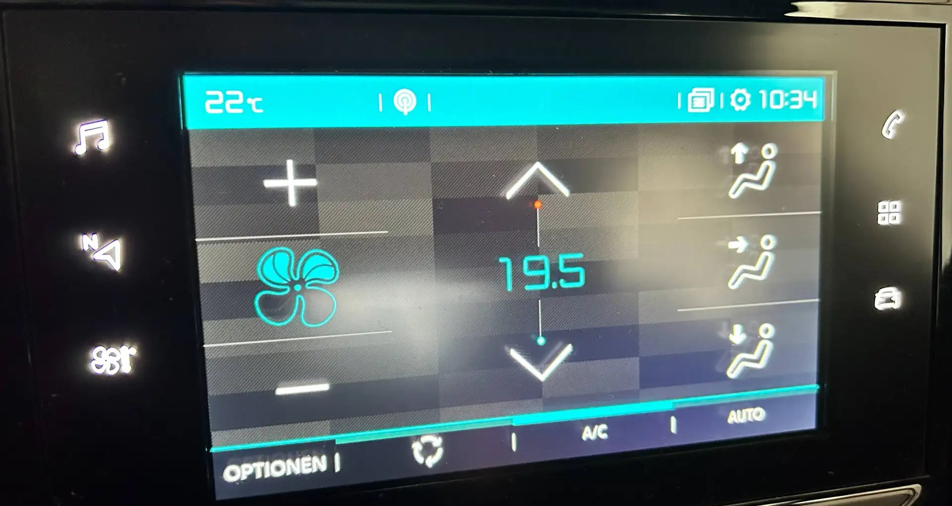 Citroën C3 PureTech 110 S&S | Navi | Teilleder | Încălzire scaune - Imagine 14
