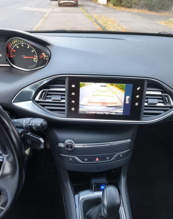 Peugeot 308 SW 1.2 PureTech 130 CP Allure – An 2016 – Cutie Automată – 119.000 km – TÜV Nou (Köln) - Imagine 14