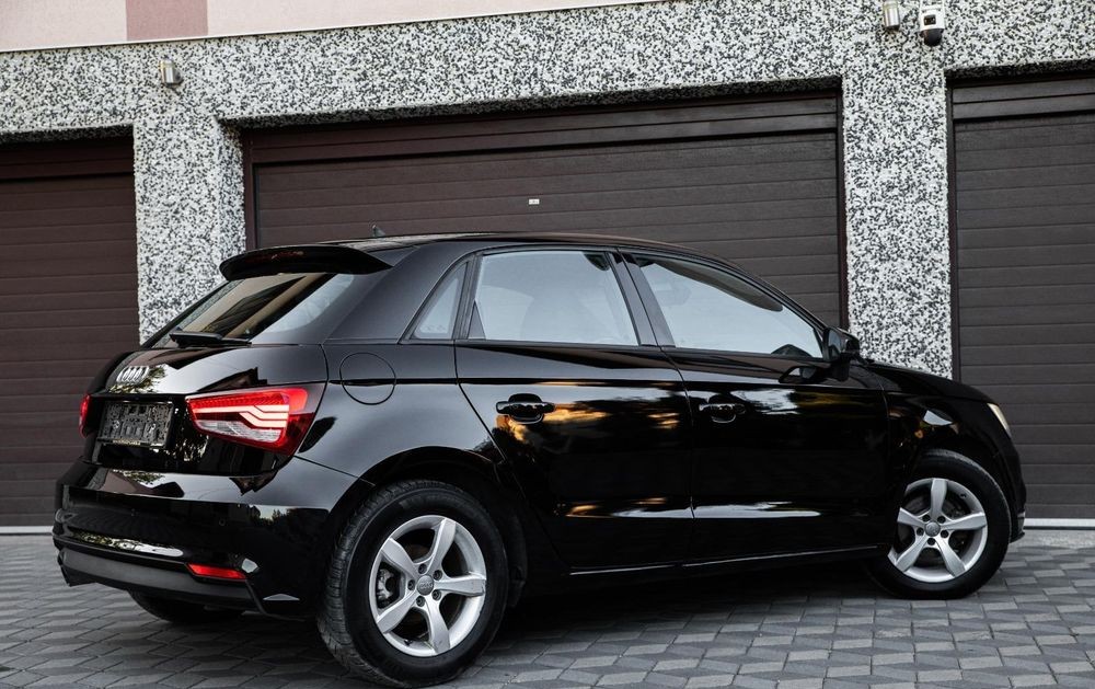 Audi A1 Sportback 1.0 TFSI Euro 6 | 2015 | Faruri Bi-Xenon | Încălzire în Scaune | Navigație - Imagine 4