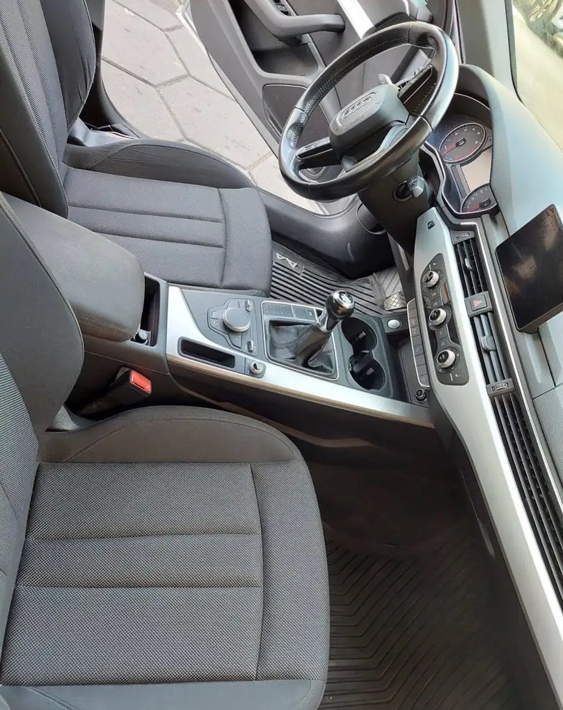 Audi A4 1.4 TFSI 150 CP | TÜV Nou 09/2028 | Revizie făcută | Anvelope noi + Jante 17" incluse | 105.000 km - Imagine 11