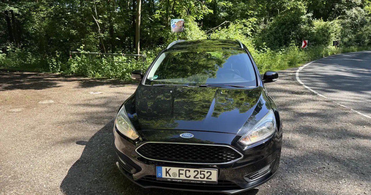 Ford Focus 1.0 EcoBoost Business | 125 CP | 2018 | 98.370 km | 8 roți | Fără accidente
