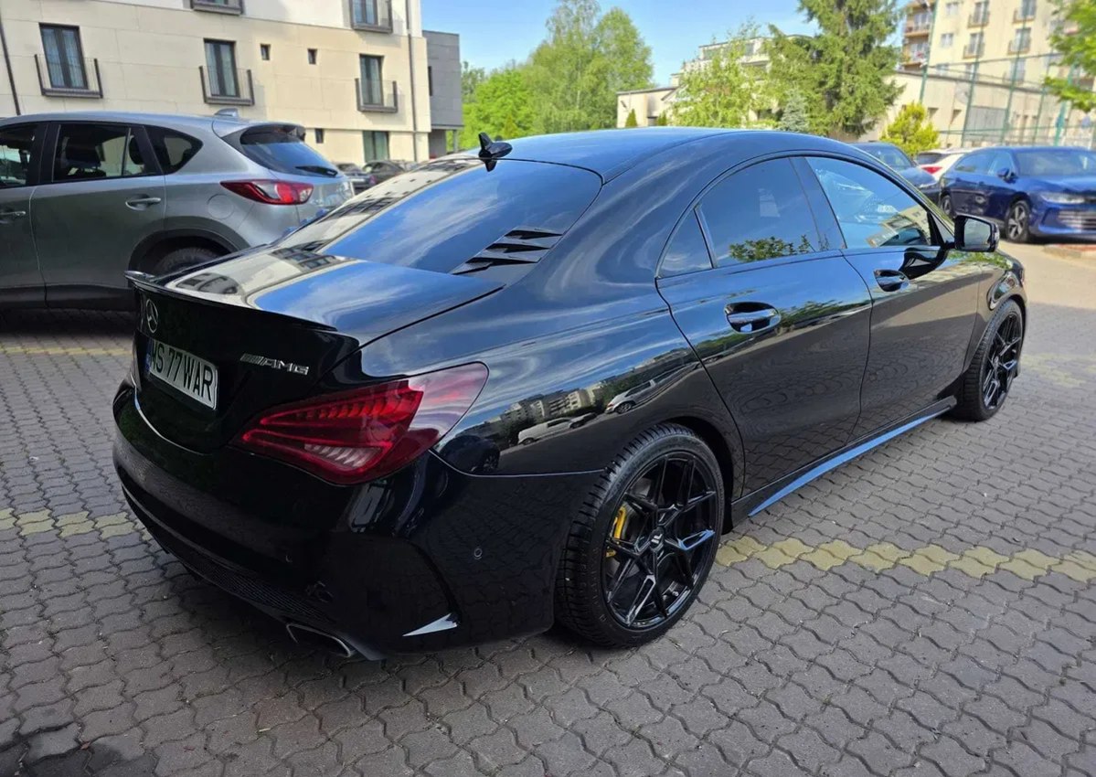 Mercedes-Benz CLA 200 AMG - Imagine 3