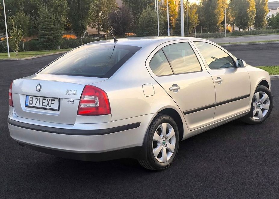 Skoda Octavia 1.4 MPI 2008 – 87.000 km Reali, Primul Proprietar, Cumpărată din Reprezentanță, Stare Impecabilă - Imagine 4