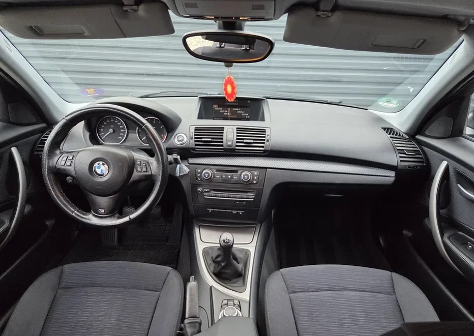 BMW Seria 1 E87 2.0 Diesel - Imagine 4