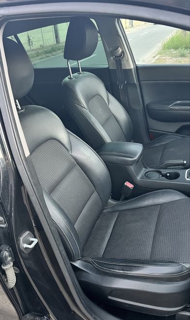 Kia Sportage 2018 | 1.7 CRDi Style (115 CP) | 153.000 km | Unic Proprietar | Istoric Reprezentanță | Fără Accidente - Imagine 8