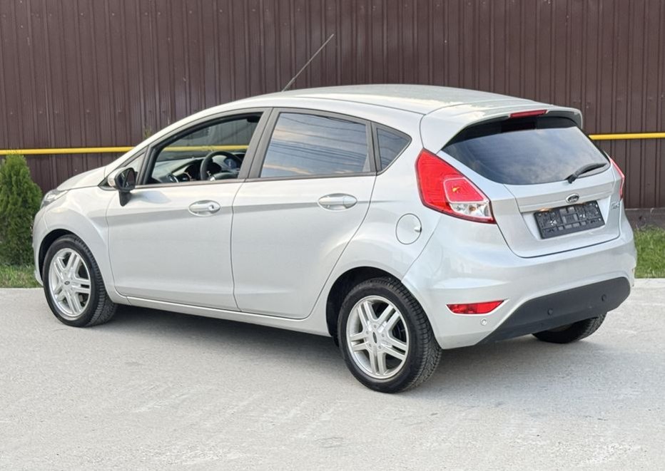 Ford Fiesta 1.5 TDCi 95 CP Euro 6 - Imagine 4