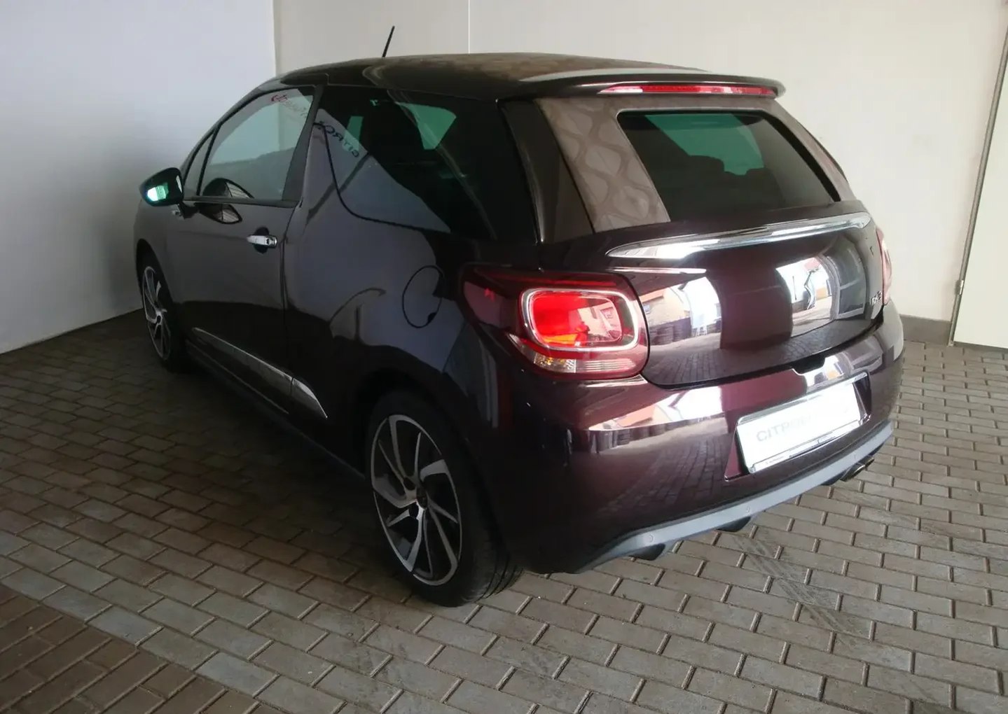 Citroën DS3 Sport Chic Cabrio - Imagine 4