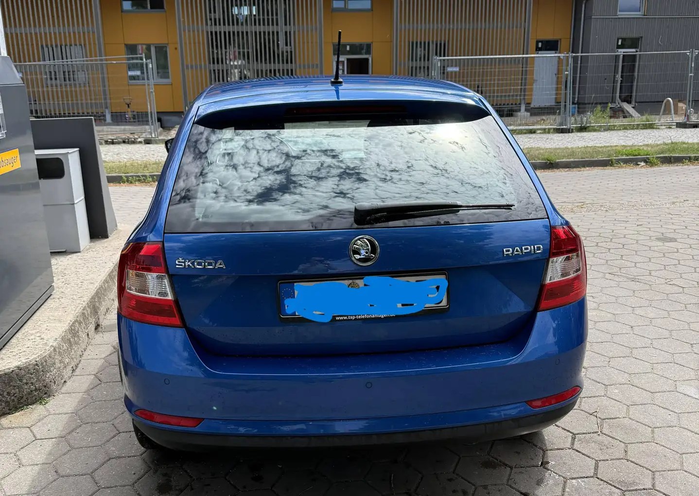 Skoda Rapid Spaceback 1.4 TDI 90 CP | Navi | 112.037 km | 1. Proprietar | TÜV 10/2027 | Stare impecabilă - Imagine 2