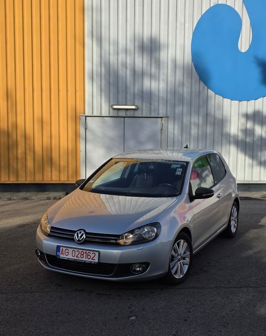 Volkswagen Golf 6 Coupe | 10/2011 | Import Germania | Numere Roșii Valabile | Navigație & Încălzire în Scaune | Stare Impecabilă - Imagine 3