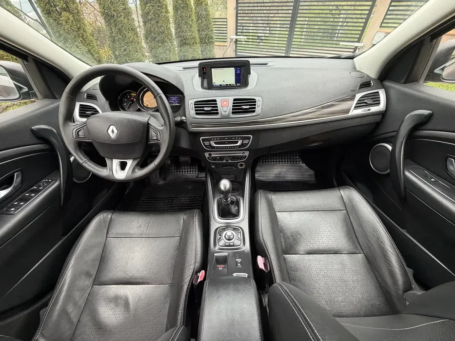 Renault Megane 3 BOSE Edition 2010 | 1.9 dCi 131 CP | Euro 5 | Full Option - Imagine 5