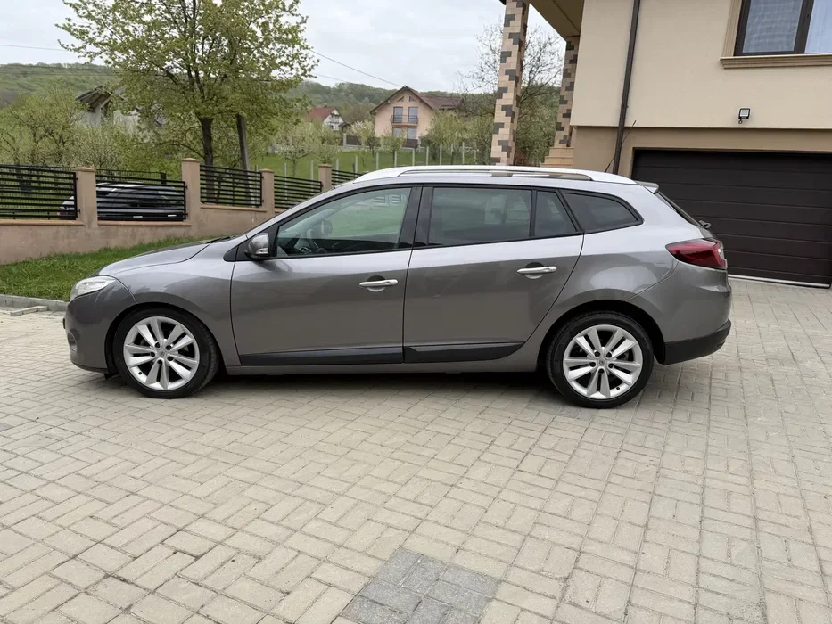 Renault Megane 3 BOSE Edition 2010 | 1.9 dCi 131 CP | Euro 5 | Full Option - Imagine 7