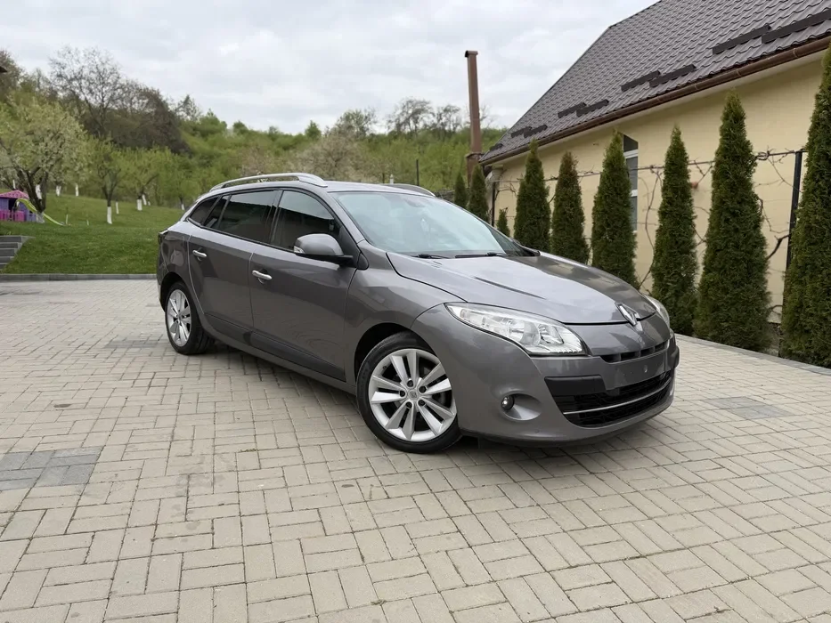 Renault Megane 3 BOSE Edition 2010 | 1.9 dCi 131 CP | Euro 5 | Full Option - Imagine 8