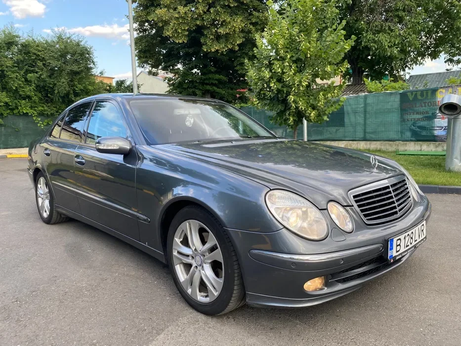 Mercedes-Benz E-Class E220 CDI Avantgarde 2006 | Cutie Automată | Proprietar (Fiscal pe loc) | Stare Impecabilă | București - Imagine 2