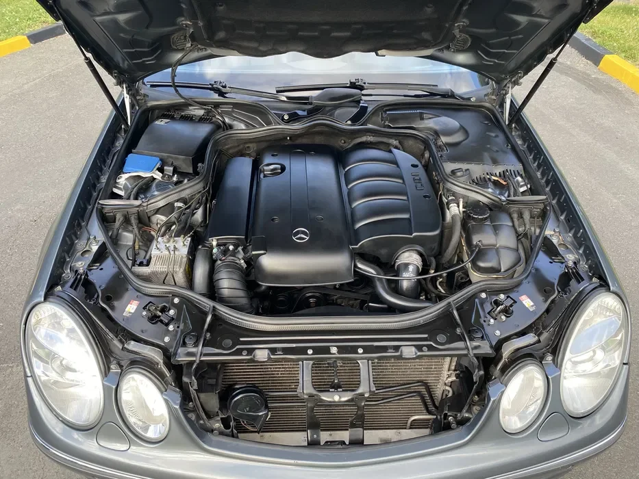 Mercedes-Benz E-Class E220 CDI Avantgarde 2006 | Cutie Automată | Proprietar (Fiscal pe loc) | Stare Impecabilă | București - Imagine 8