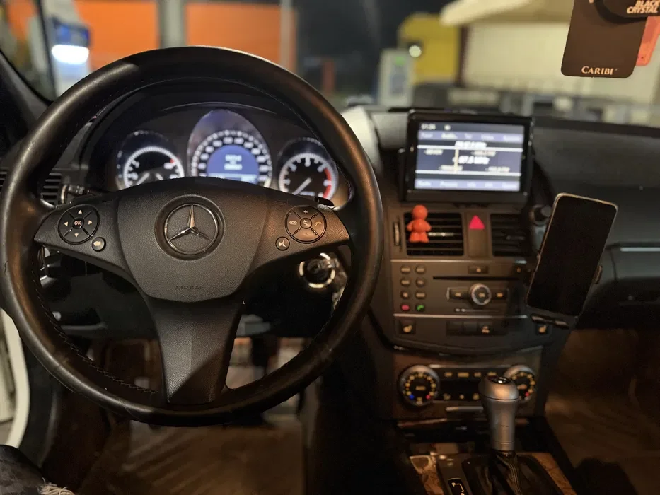 Mercedes-Benz C220 CDI Avantgarde | Automat | 2011 | Stare impecabilă - Imagine 4