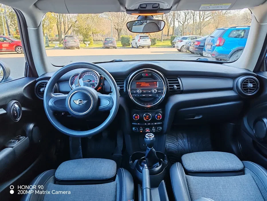 Mini One 1.2 Benzina (102 CP) Euro 6 • Proprietar • Dublu Climatronic • Ploiești • Schimb - Imagine 7
