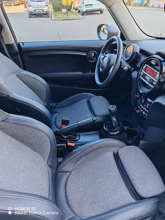 Mini One 1.2 Benzina (102 CP) Euro 6 • Proprietar • Dublu Climatronic • Ploiești • Schimb - Imagine 8