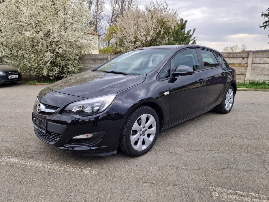 Opel Astra J 1.6i Benzina Aspirat | Euro 6 | Dec. 2015 | RAR
