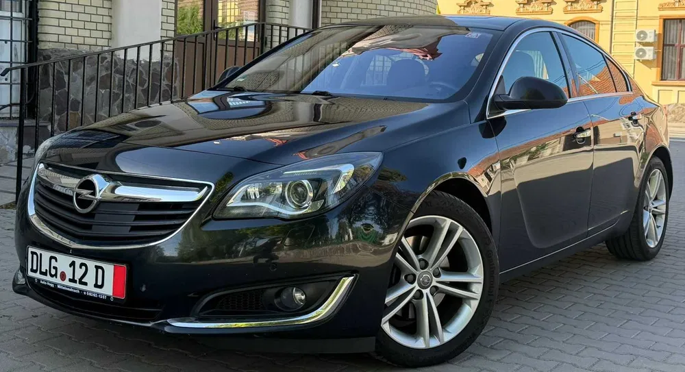 Opel Insignia 2015 BiTurbo 195 CP – Ediție Full Options