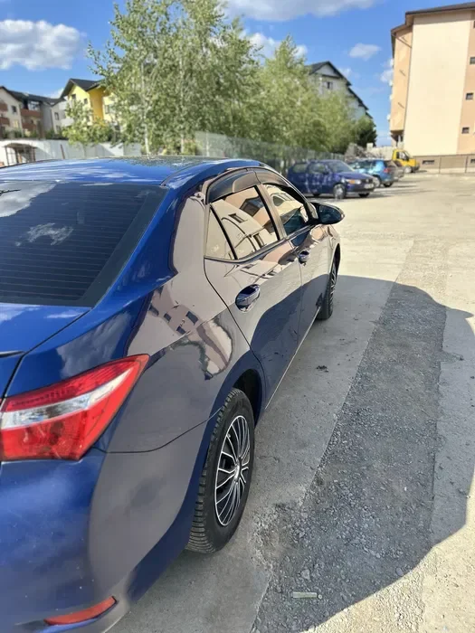 Toyota Corolla 2014 | 1.33 / 1.4 Benzină Aspirat | Mecanic Perfect | Cauciucuri Noi | Variante SUV 4x4 - Imagine 3