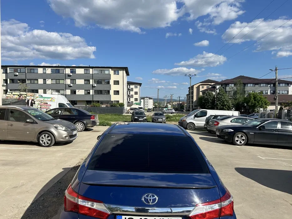 Toyota Corolla 2014 | 1.33 / 1.4 Benzină Aspirat | Mecanic Perfect | Cauciucuri Noi | Variante SUV 4x4 - Imagine 5