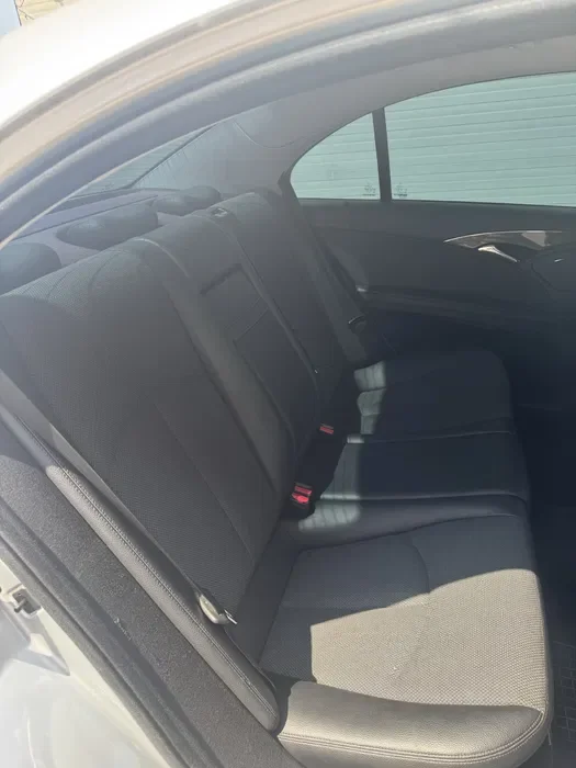 Vând Mercedes-Benz Clasa E (W211) – Stare Foarte Bună, Întreținută - Imagine 8